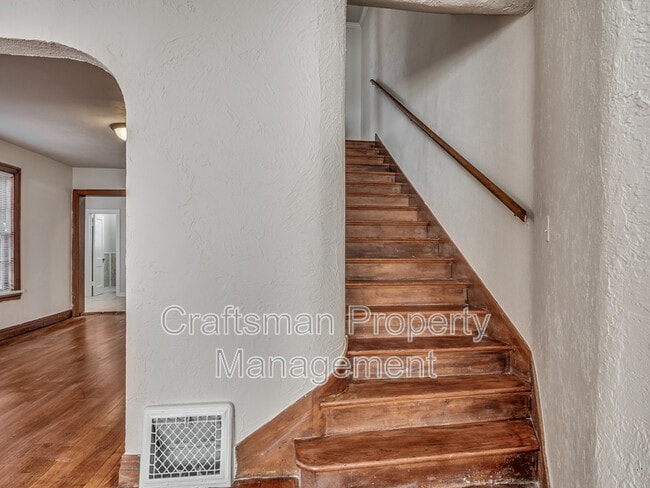 Building Photo - 1801 NW 22nd St