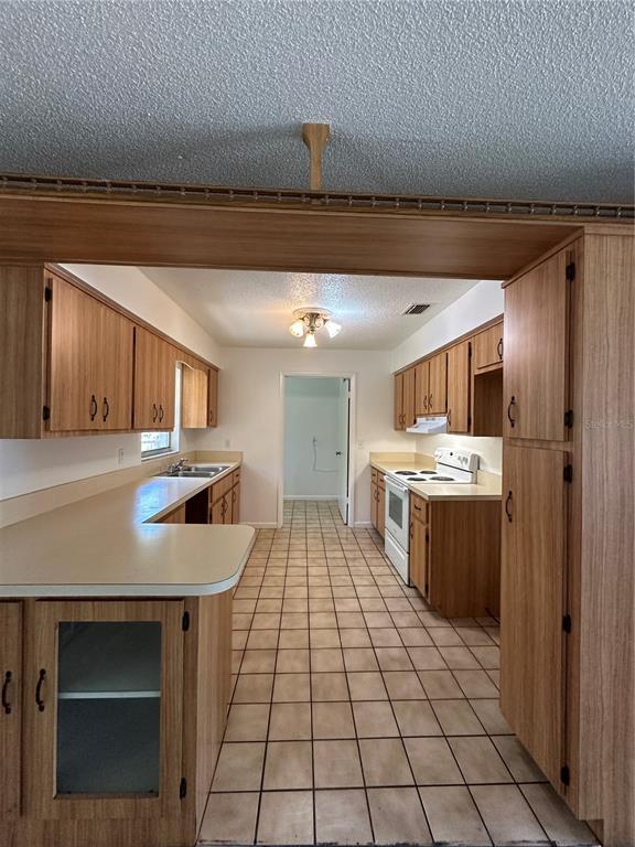 Building Photo - 10640 SE 51st Ct