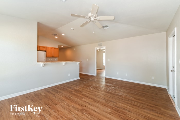 Building Photo - 12433 Catalina Dr