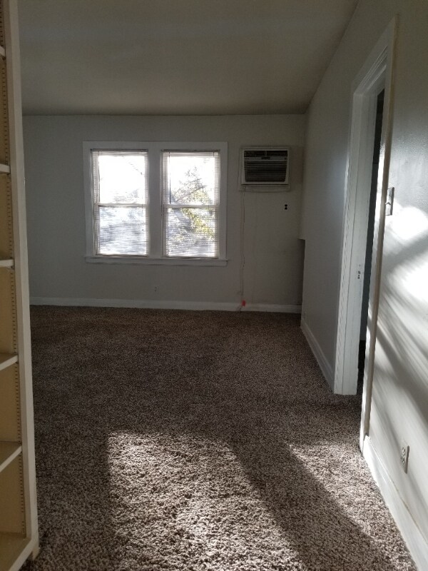 Building Photo - 5359 W Berenice Ave