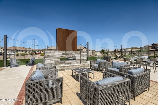 Building Photo - 4132 E Brisa Dr