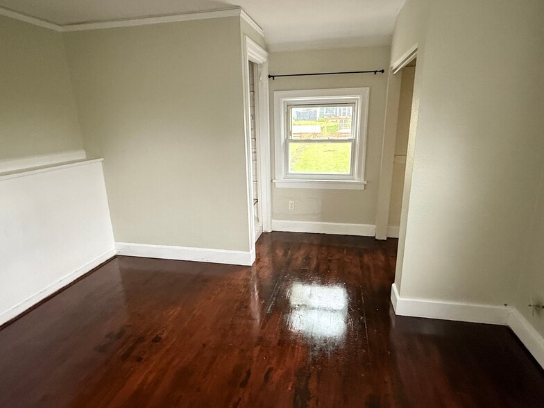 Building Photo - 2115 Wetmore Ave