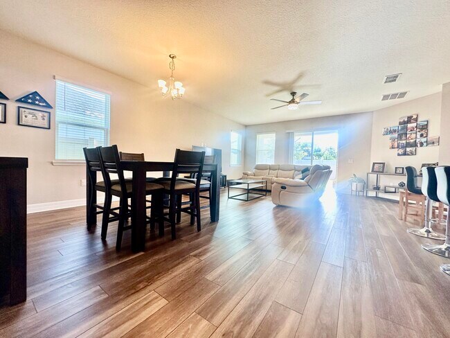 Building Photo - 1256 Potenza Dr