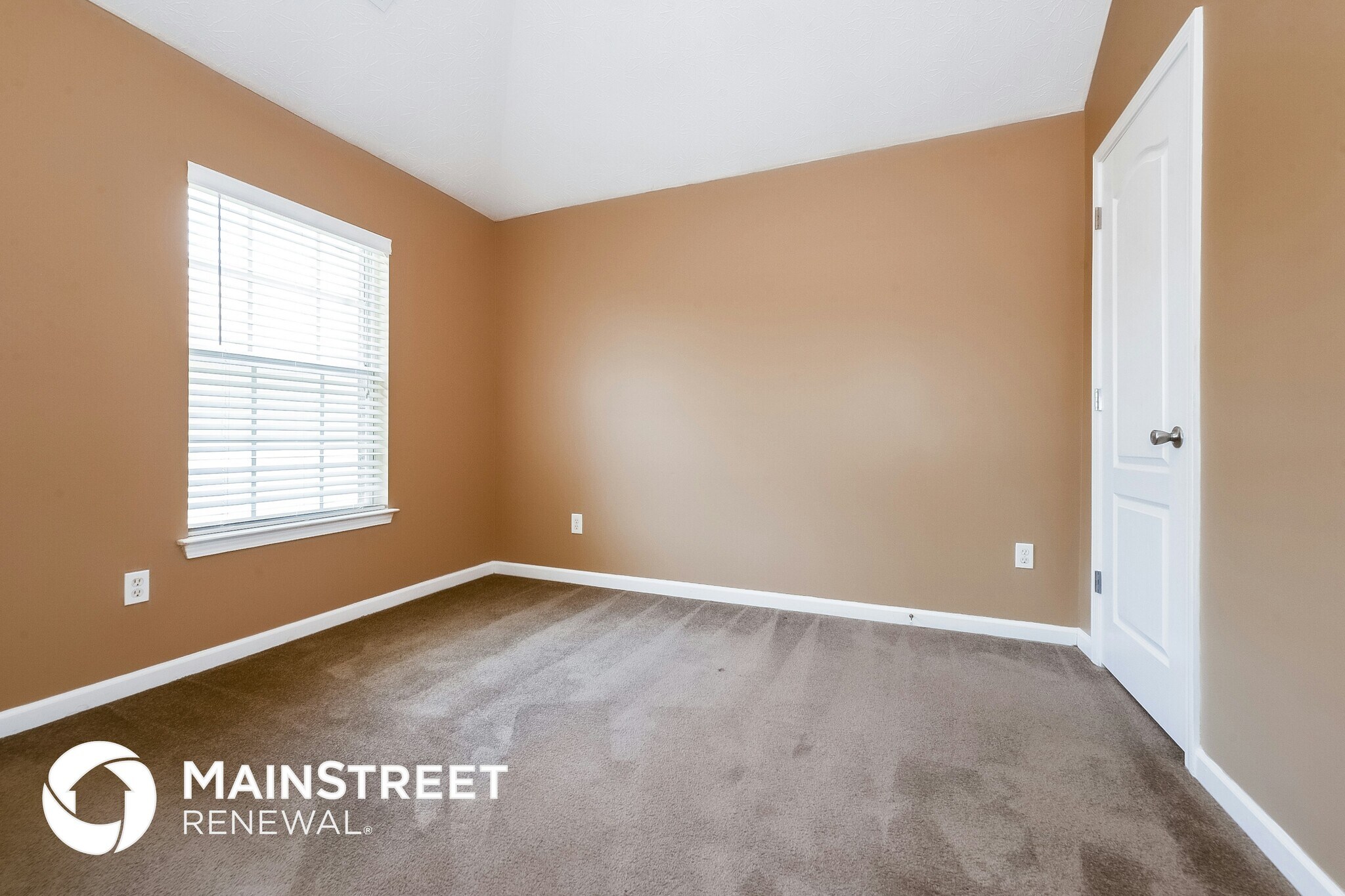 Building Photo - 2492 Brighton Trail