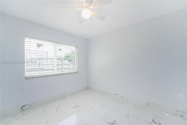 Building Photo - 22300 SW 117th Ave