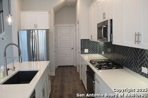 Building Photo - 5843 Whitby Rd