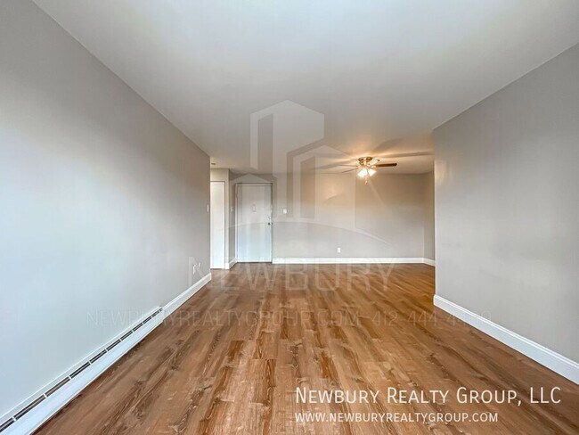 Building Photo - 1848 Chessland St