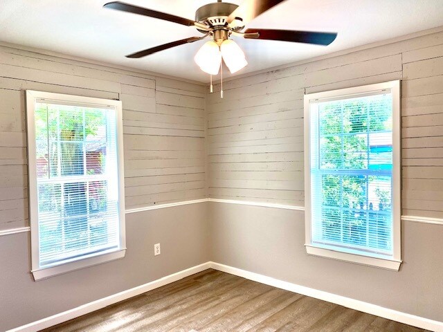 Building Photo - 3600 Maple Ave