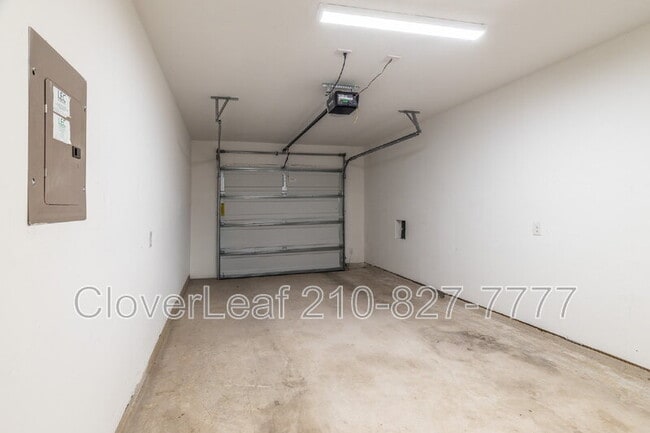 Building Photo - 10939 Delight Grove