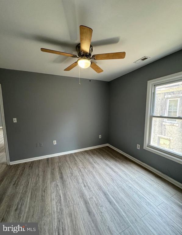 Building Photo - 2211 W Tioga St