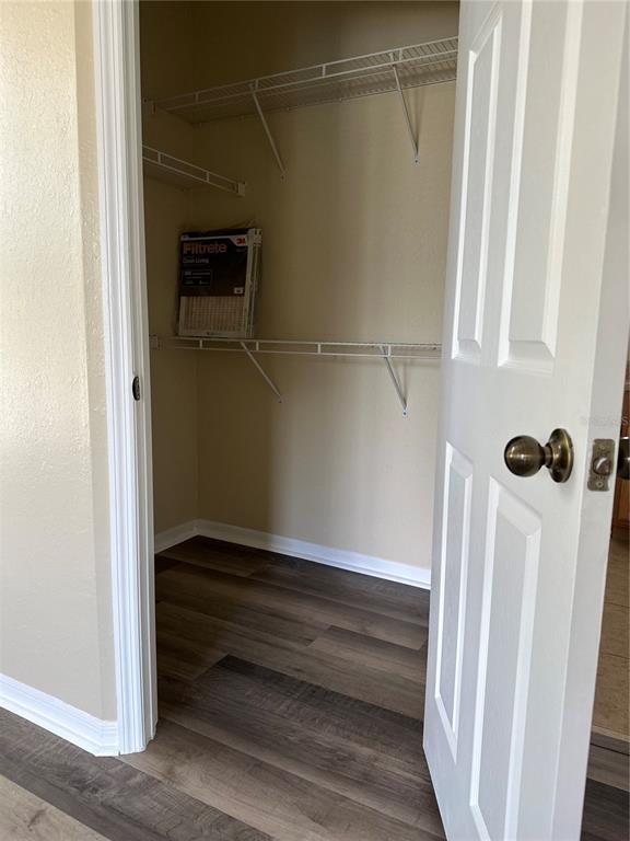 Building Photo - 10011 Courtney Palms Blvd