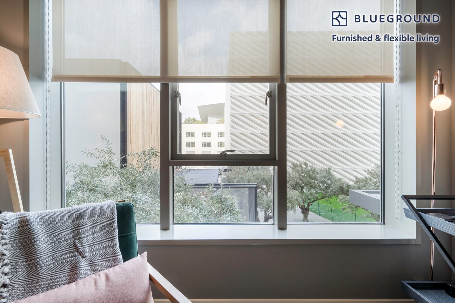 Building Photo - 225 S Grand Ave