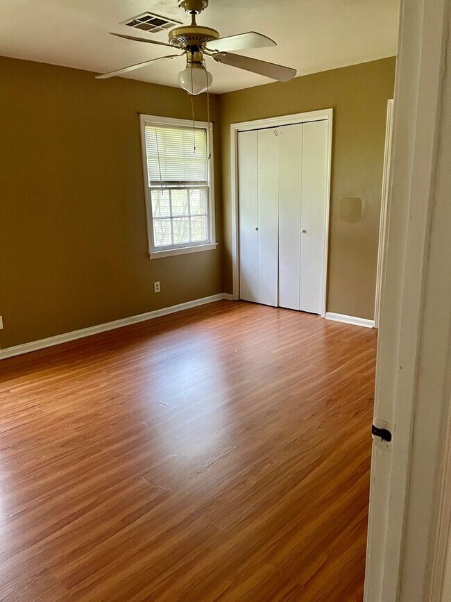 Building Photo - 3 Bed, 2 Bath Home in Prattville!