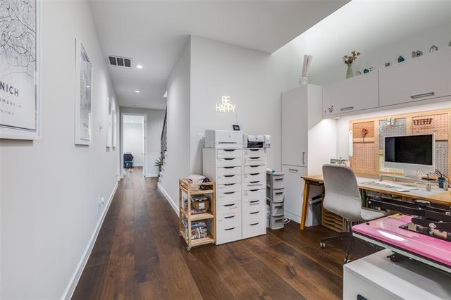 Building Photo - 3589 Dorothy Ave