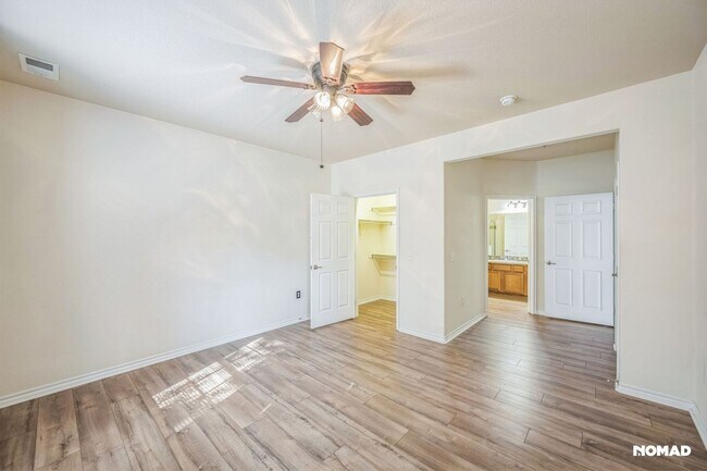 Building Photo - Charming 2BR Townhome in Broomfield