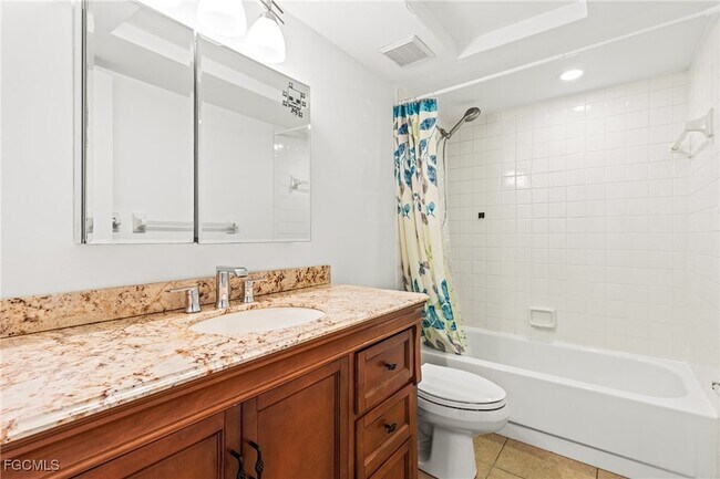 Building Photo - 1429 Cape Coral Pkwy W