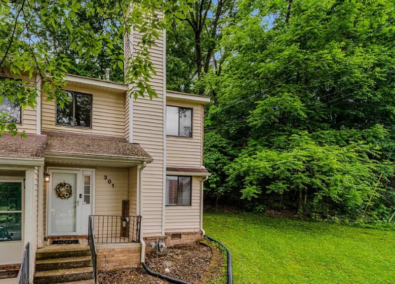 Building Photo - 301 Deerpoint Dr