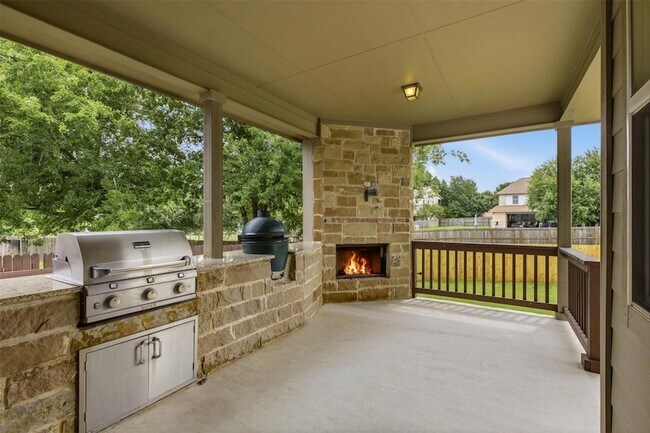 Building Photo - 1017 Fred Couples Ct