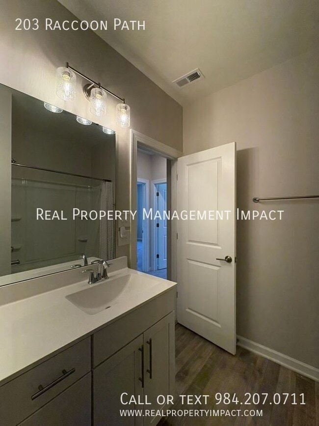 Building Photo - 203 Raccoon Path