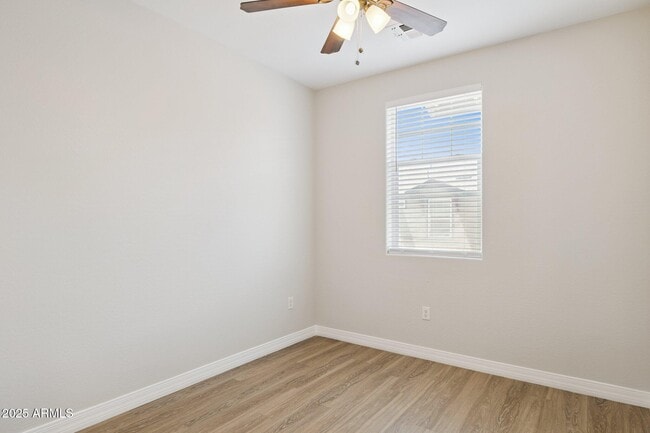 Building Photo - 2498 W Cripple Creek Dr