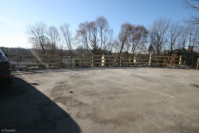 Building Photo - 499 New Brunswick Ave