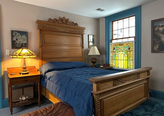 Building Photo - Amazing Farm Property!