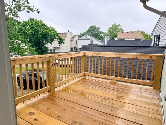 Building Photo - Gorgeous Single Family 4 bedroom furnished rental in Green Run