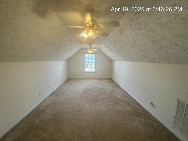 Building Photo - 5508 Ascent Dr