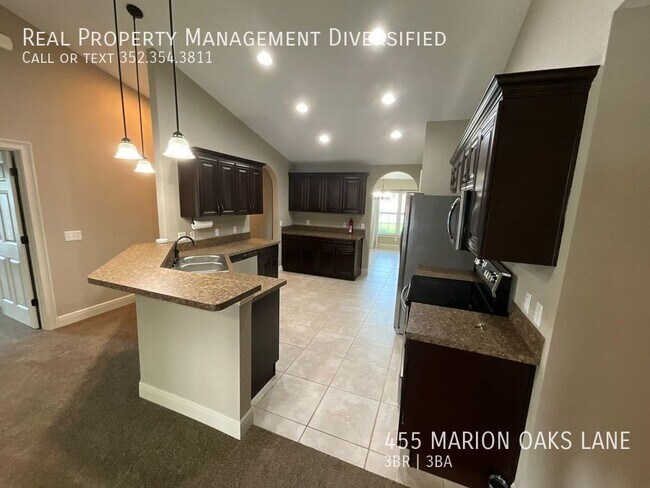 Building Photo - 455 Marion Oaks Ln