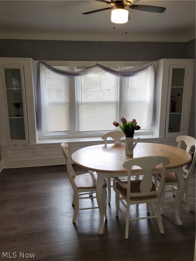 Building Photo - 4083 E 143rd St