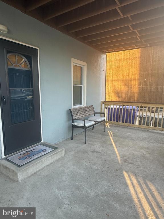 Building Photo - 439 W Glenside Ave