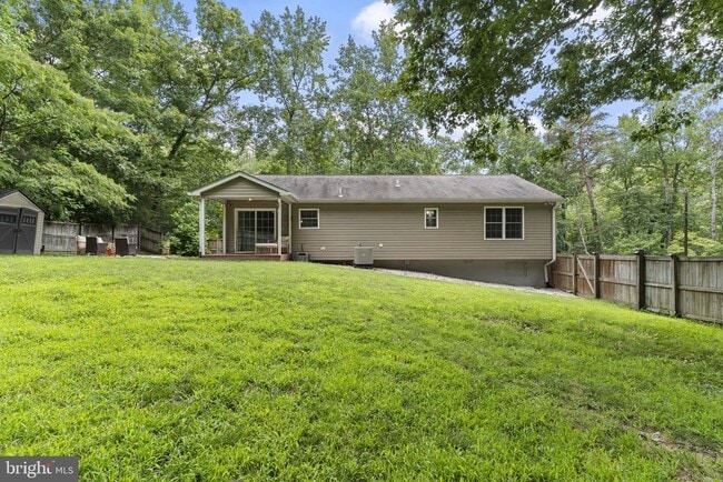Building Photo - 12418 Red Rock Ct