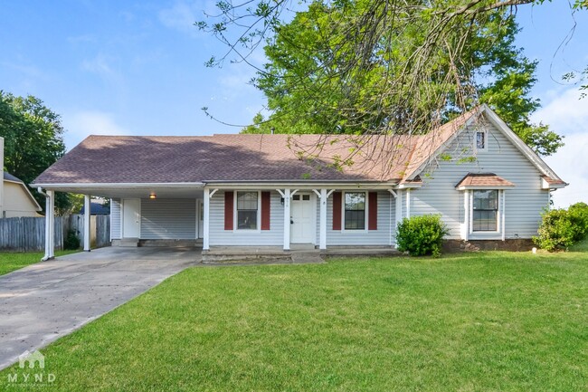 Building Photo - 976 Clarington Dr