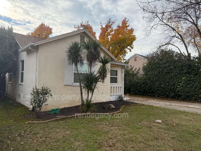 Building Photo - 5340 U St