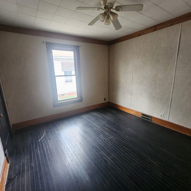 Building Photo - 124 Kentucky Ave