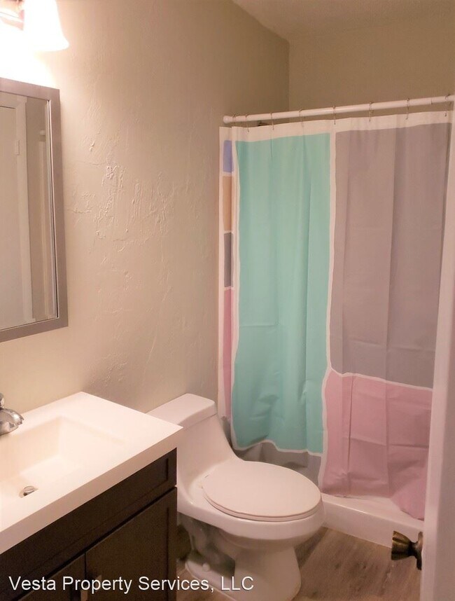 Building Photo - 1 br, 1 bath House - 2826 SW 14th Drive