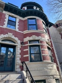 Building Photo - 1062 Clay Ave
