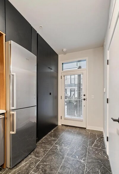 Building Photo - 2120 N Downing St