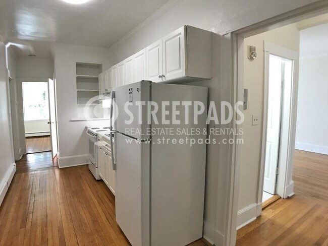 Building Photo - 2 bedroom in Brookline MA 02446