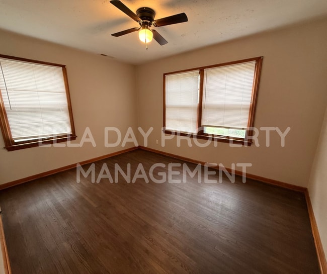 Building Photo - 2512 S Ellis St