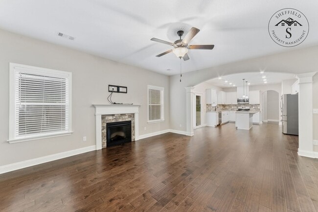 Building Photo - 7772 Coppice Dr