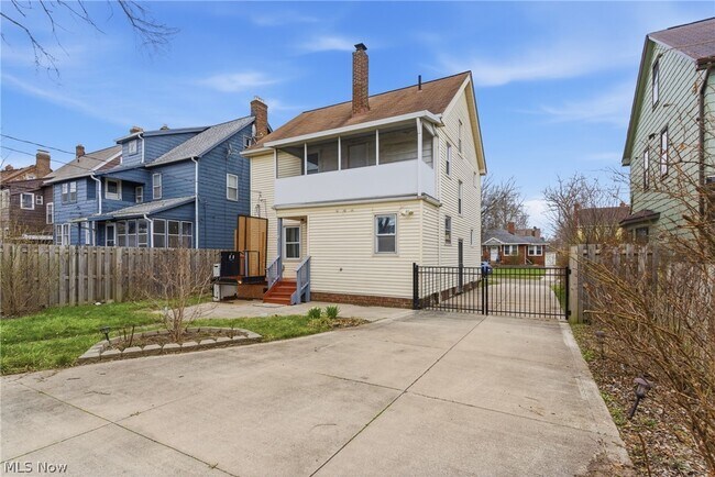 Building Photo - 3577 Cedarbrook Rd