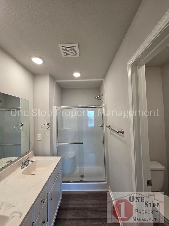 Building Photo - Beautiful 4 Bedroom 4 Bathroom in Belton!