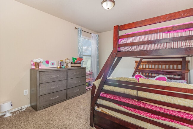 Building Photo - 613 Wounded Knee Dr