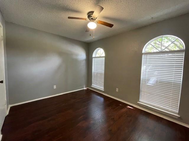 Building Photo - 3013 Penny Ln