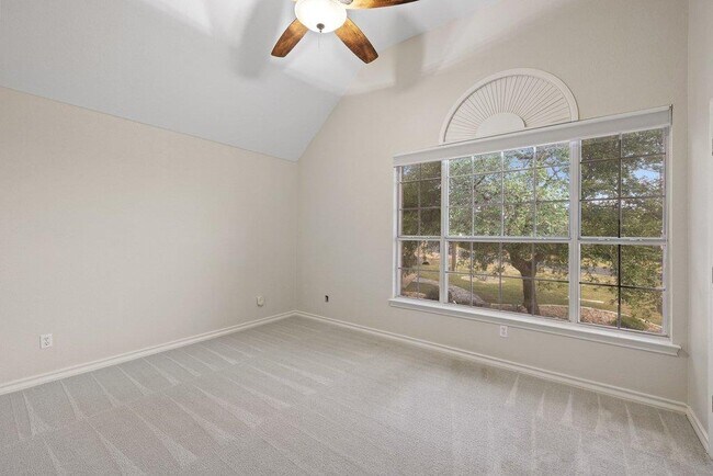Building Photo - 17133 Majestic Ridge Rd