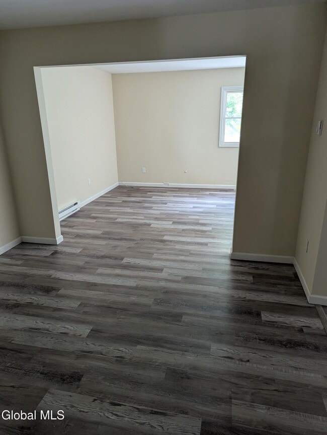 Building Photo - 30 Clubhouse Dr
