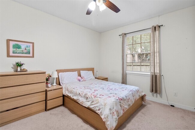 Building Photo - 1510 Meadow Glade Ct