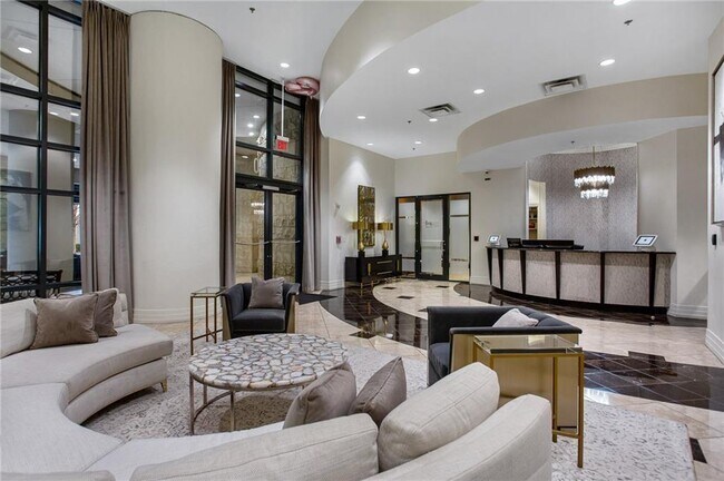 Building Photo - 3040 Peachtree Rd
