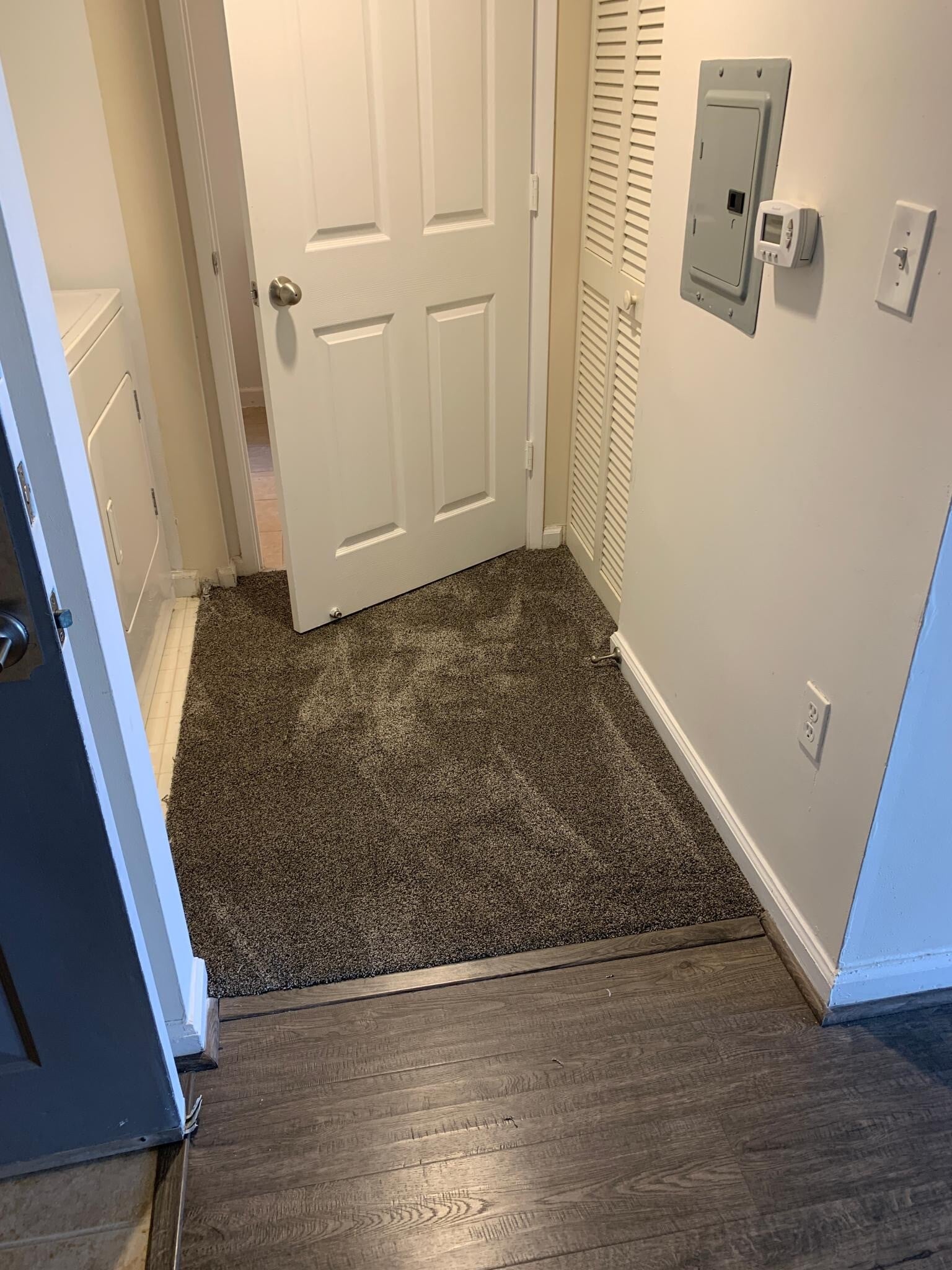 Hallway bathroom entry - 1919 Van Buren St